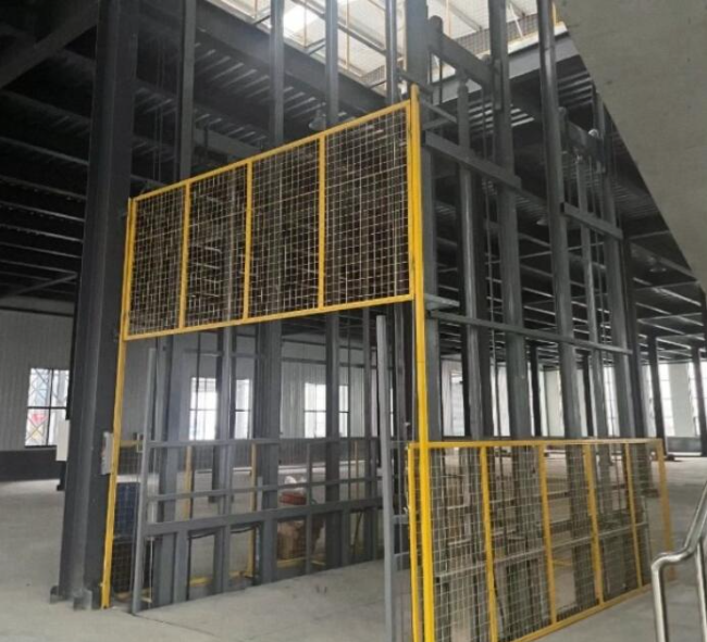 仁布请详细介绍一下货梯安装在室外的维护方法