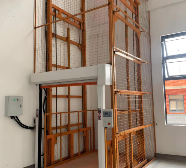 仁布升降货梯是特种设备码